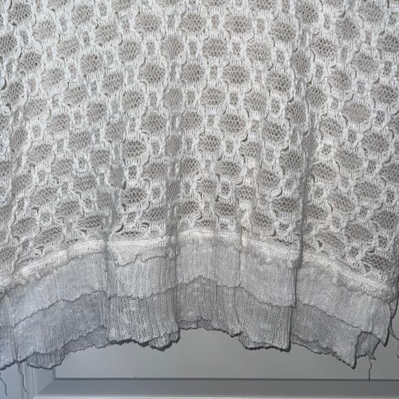 Free People Ivory Crocheted Top / Sweater, Women's Size XS - Picture 6 of 8